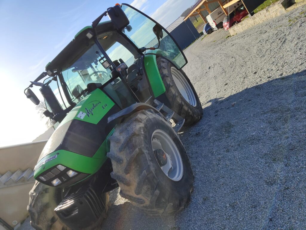 TRACTEUR AGRICOLE Deutz-Fahr AGROTRON K90 Année 2006