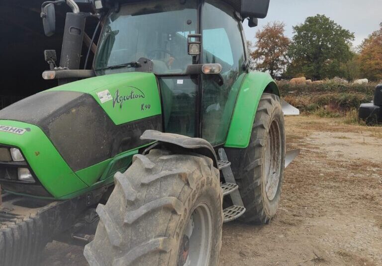 TRACTEUR AGRICOLE Deutz-Fahr AGROTRON K90 Année 2006