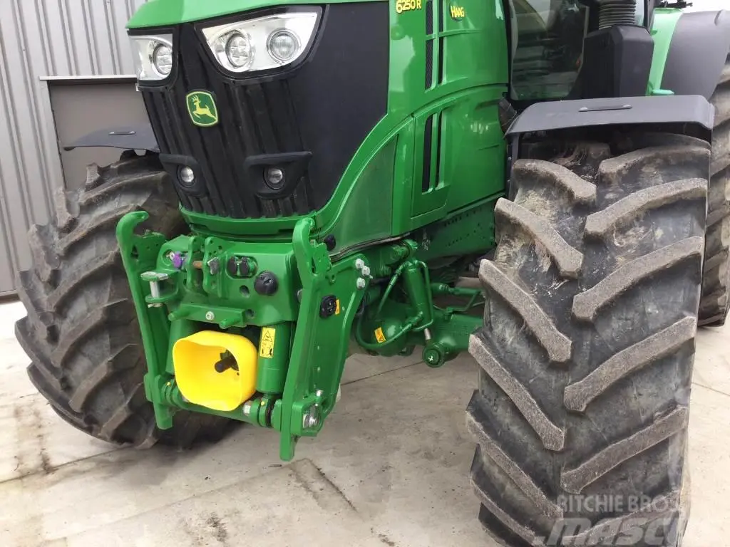 John Deere 6250R