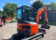 Mini pelle Kubota U27-4