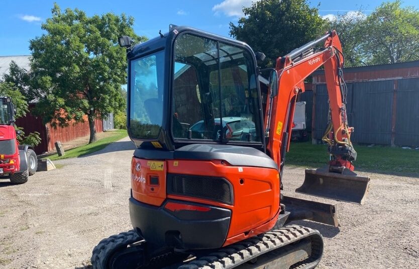 Mini pelle Kubota U27-4