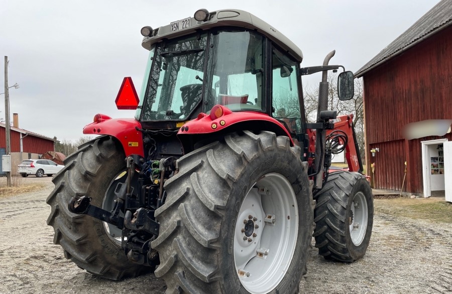 Massey Ferguson 5455 4WD avec chargeur