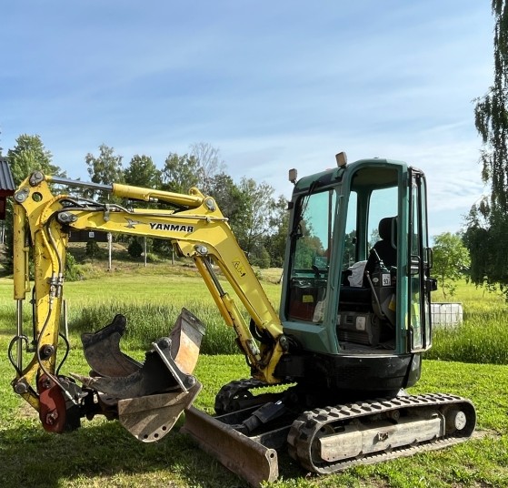 Yanmar VIO25-4