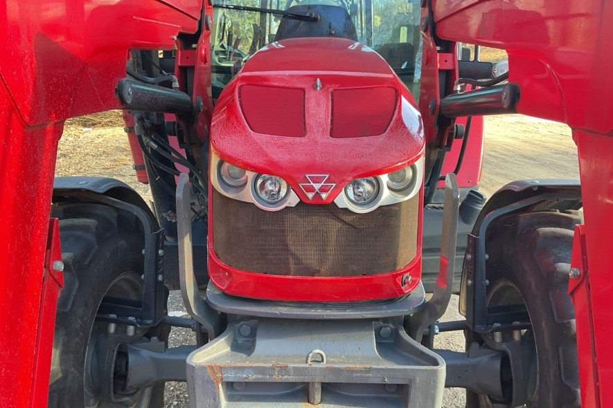 Massey Ferguson 5609