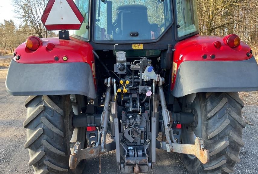 Massey Ferguson 5609