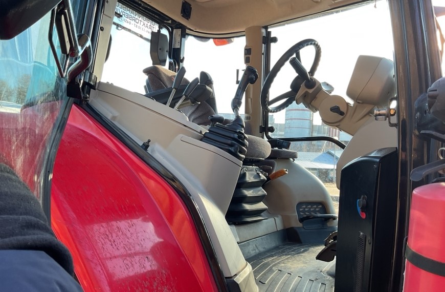 Massey Ferguson 5609